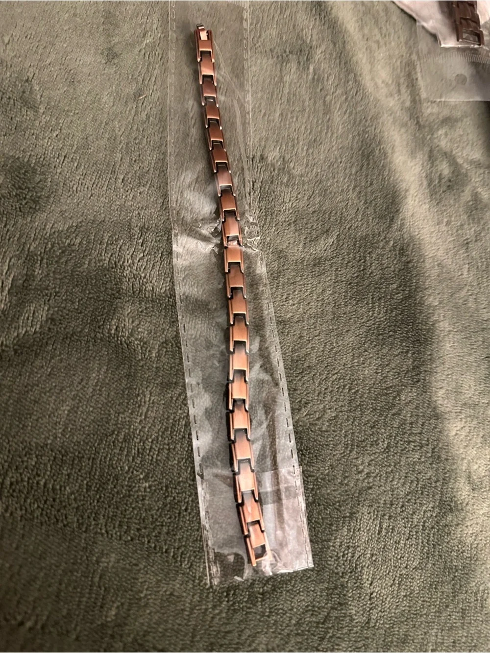 Men's Copper-Tone Link Bracelet - Stylish Rose Gold Finish